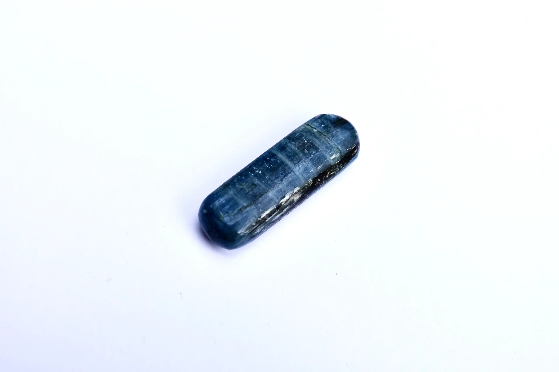 kyanite